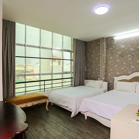 Danang Center Hotel Bagian luar foto